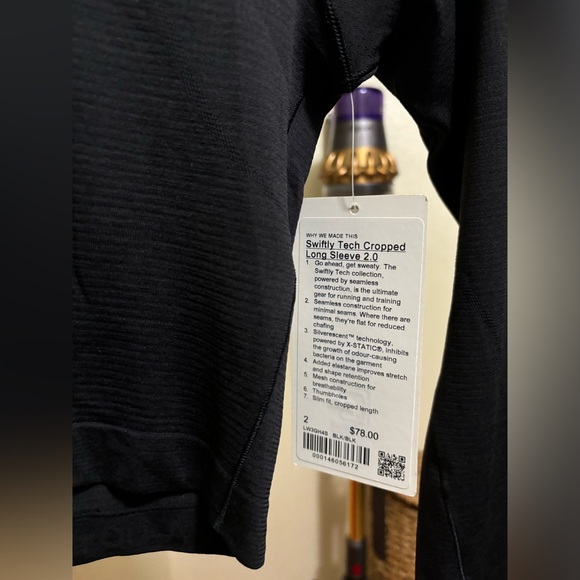 2 New With Tags Swiftly Tech Cropped Long-Sleeve
Shirts 2.0 - Picture 5 of 16